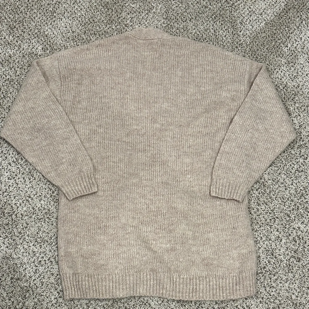 GAP Women's Light Brown Cardigan Sweater - Picture 6 of 9